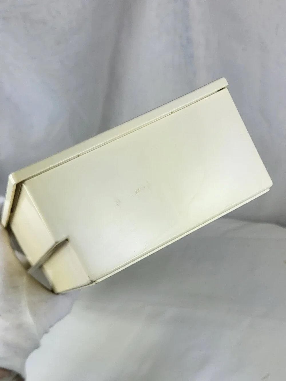 Tupperware #1572-1 Cream Plastic Wax Paper & Foil Dispenser